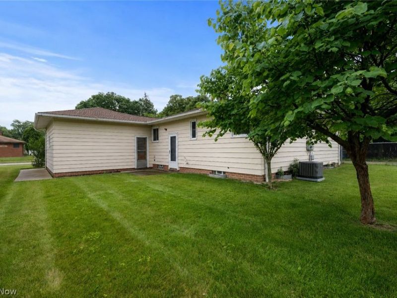 7332 Beresford Avenue, Parma, OH 44130 Photo 24