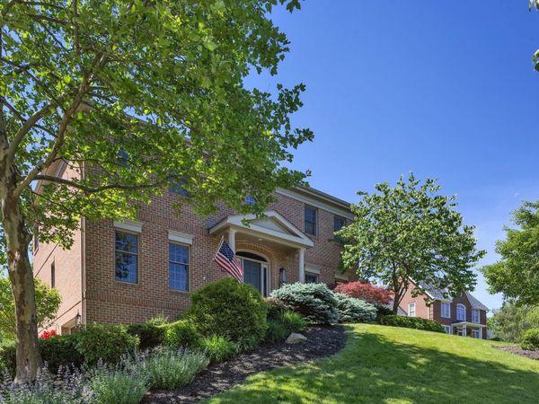 112 Middleground Place, Cranberry Twp, PA 16066