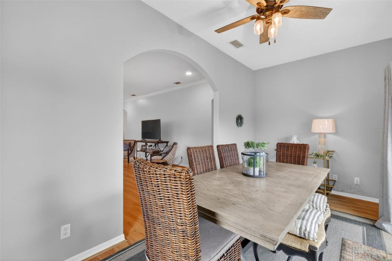 5304 Treasure View Way, Leesburg, FL 34748 Photo