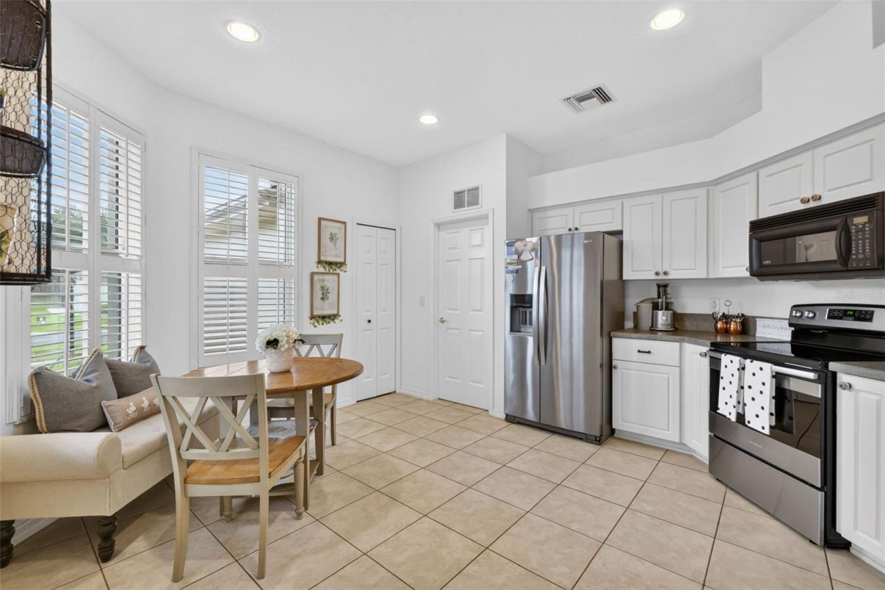 5304 Treasure View Way, Leesburg, FL 34748 Photo