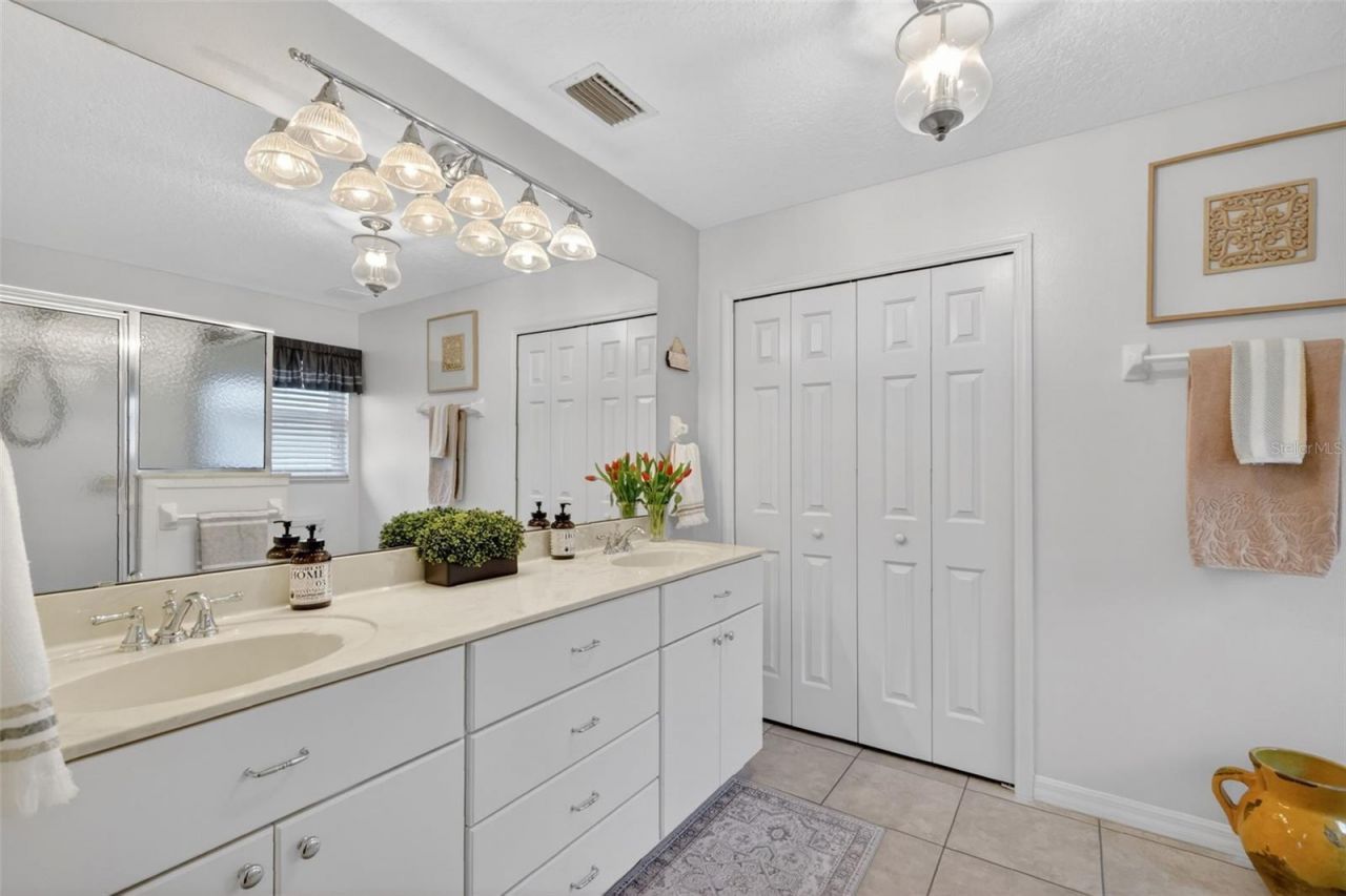 5304 Treasure View Way , Leesburg, FL 34748 Photo
