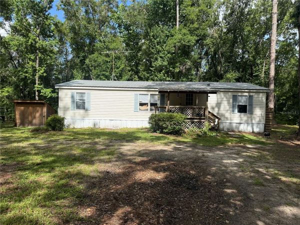 10225 WEATHERBY AVENUE , HASTINGS, FL 32145