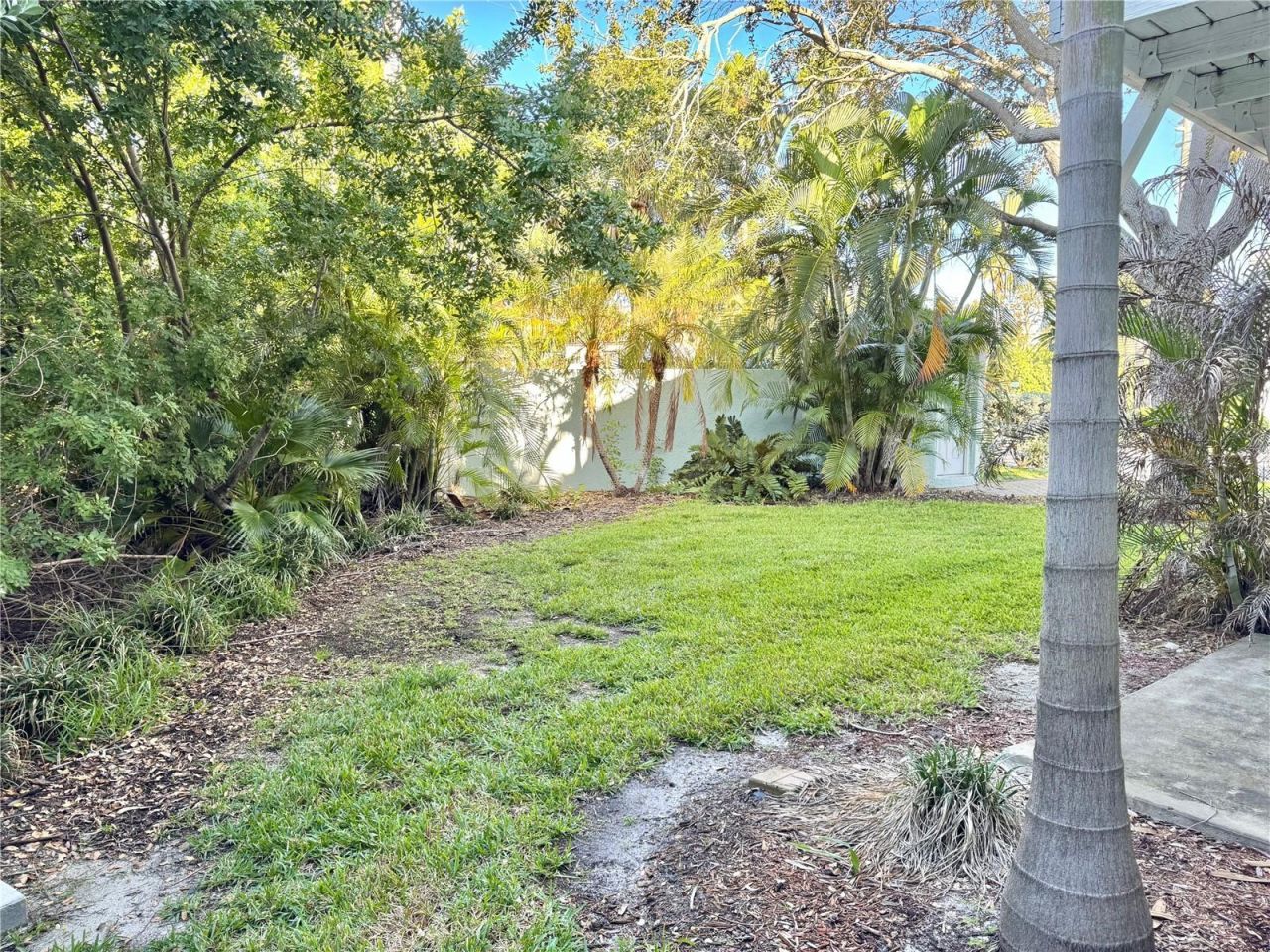 603 Garland Circle, Indian Rocks Beach, FL 33785 Photo