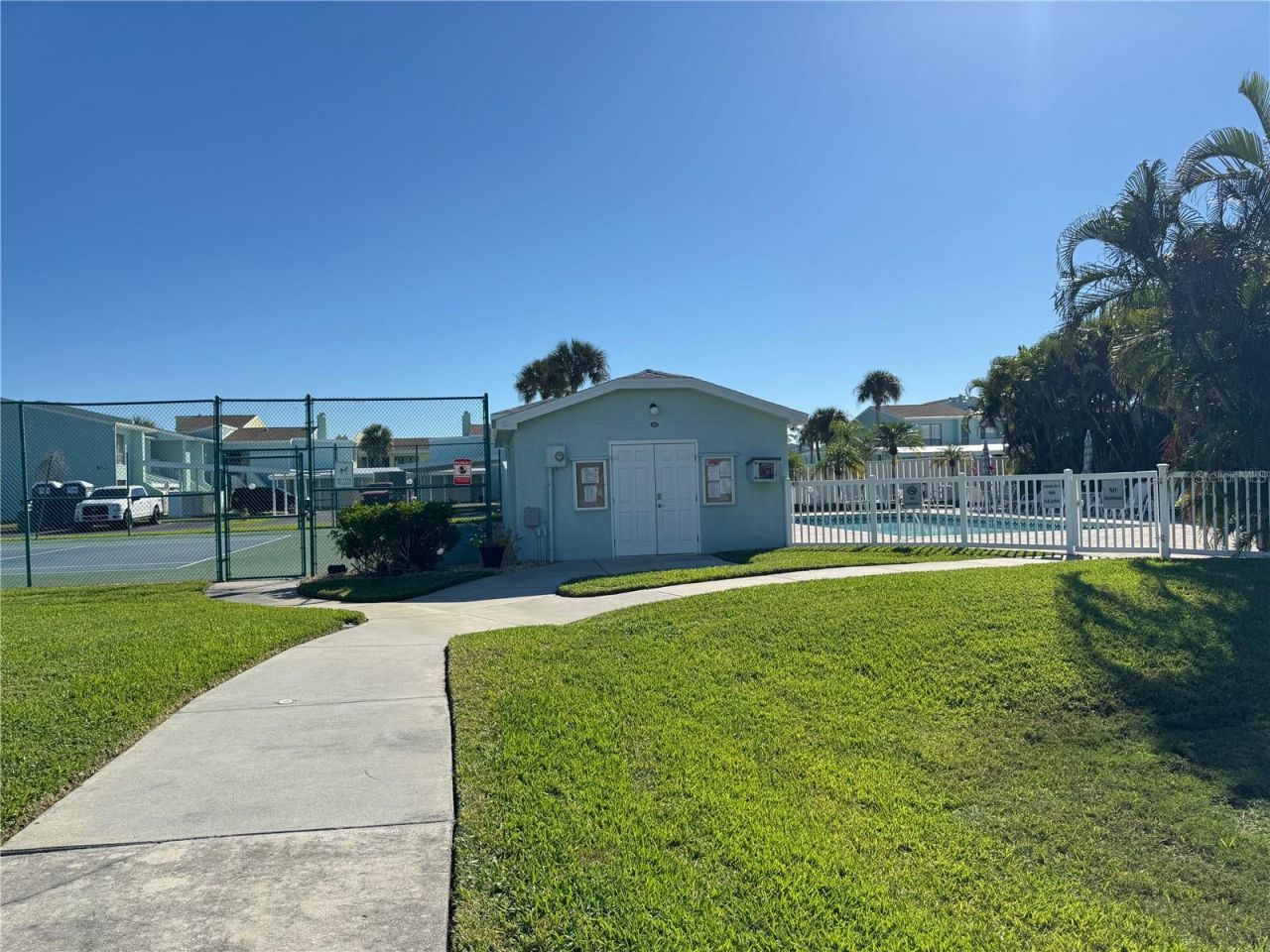 603 Garland Circle, Indian Rocks Beach, FL 33785 Photo