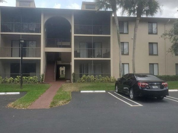 203 Foxtail Drive, Unit B3, Greenacres, FL 33415