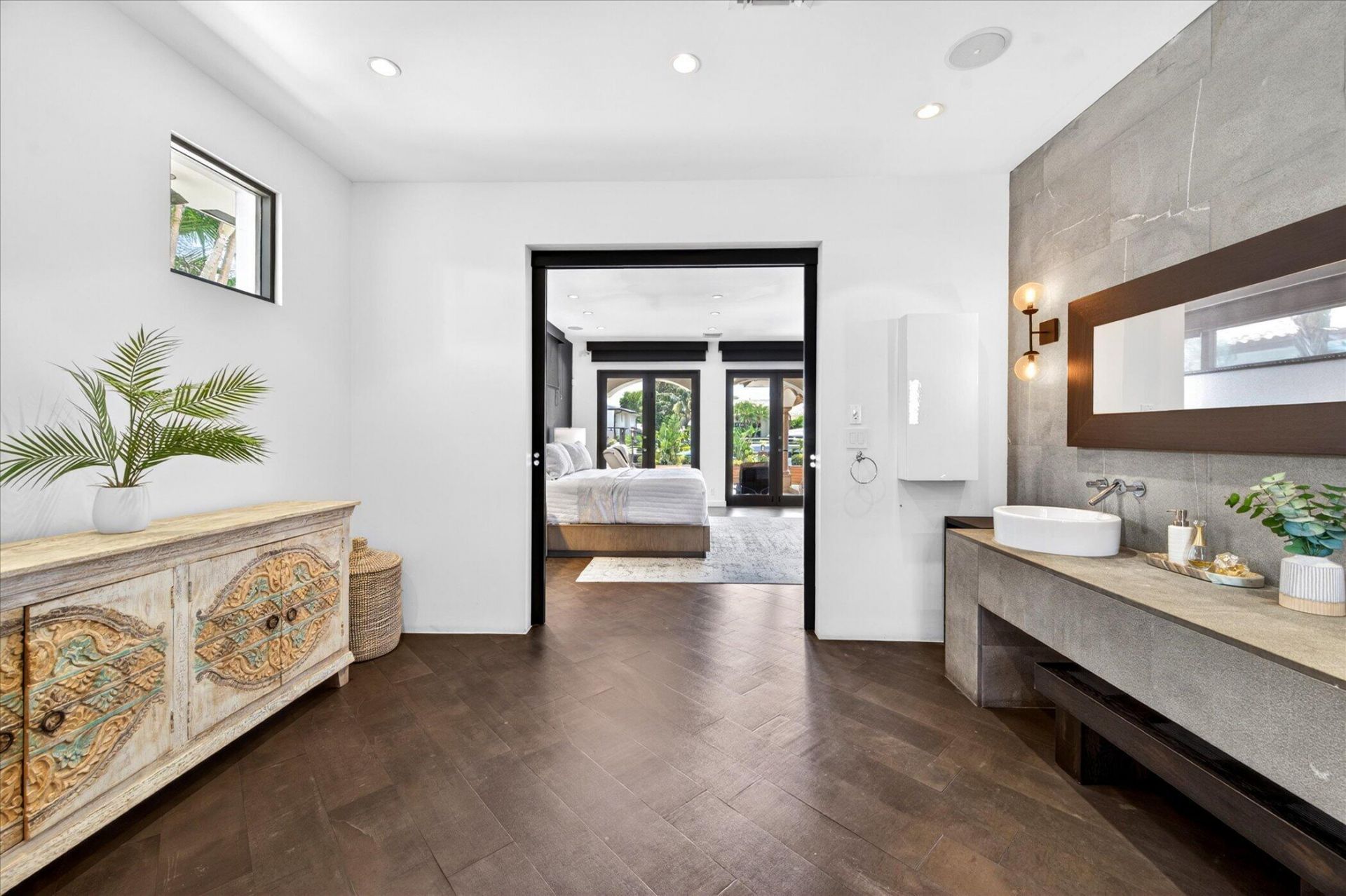 2740 NE 17th Street, Fort Lauderdale, FL 33305 Photo