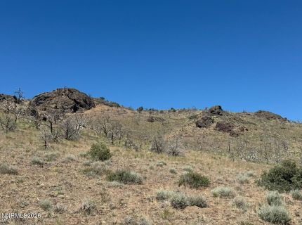 930 Cavelti Road, Gardnerville, NV 89410 Photo