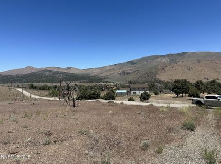 930 Cavelti Road, Gardnerville, NV 89410 Photo