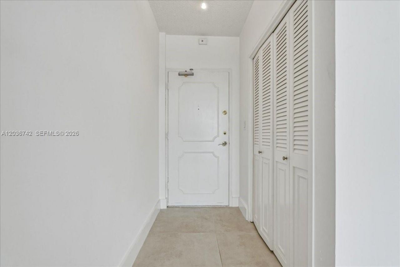 9381 E Bay Harbor Dr, Unit 404S, Bay Harbor Islands, FL 33154 Photo