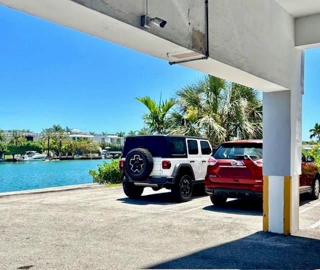 9381 E Bay Harbor Dr, Unit 404S, Bay Harbor Islands, FL 33154 Photo