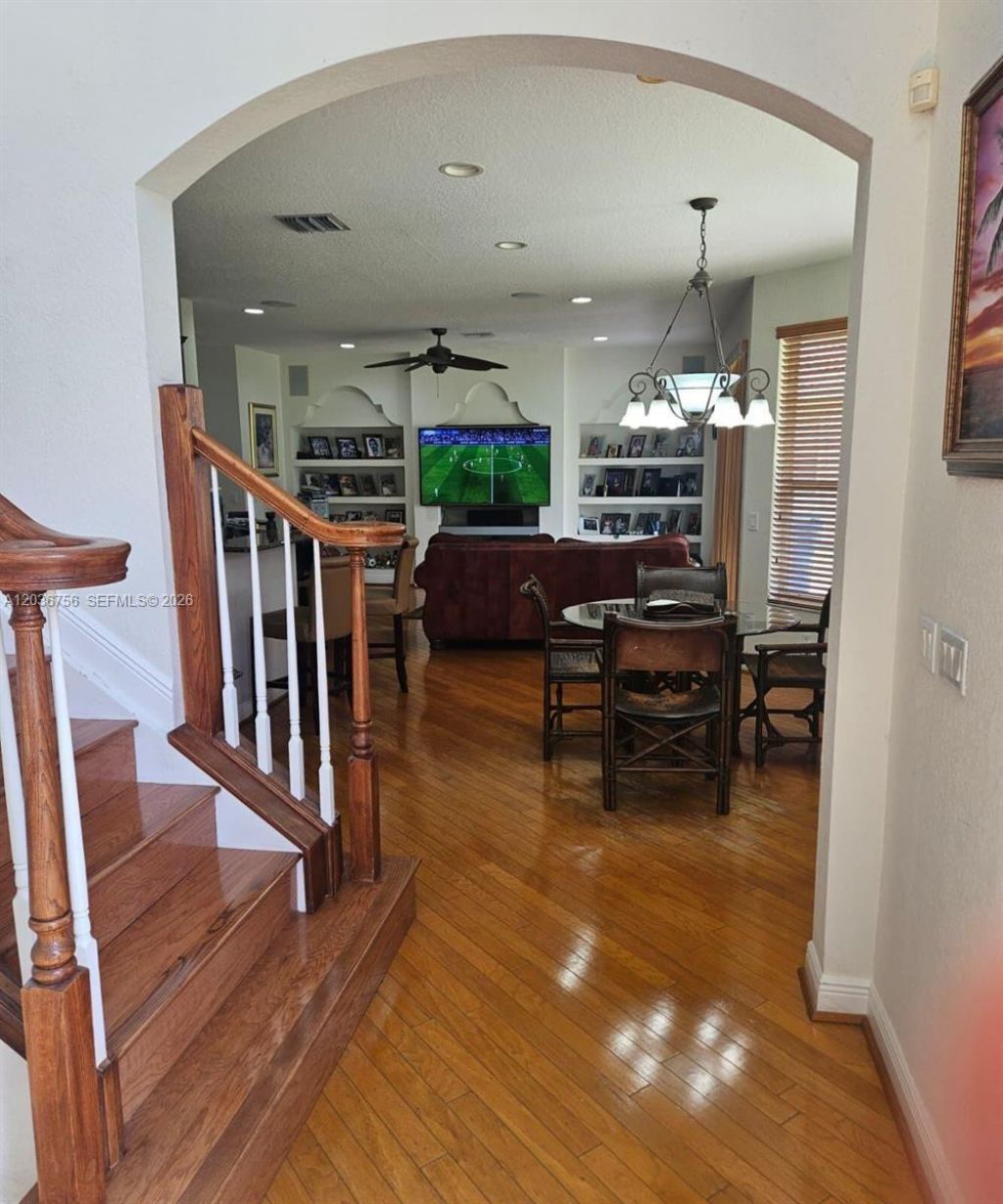 13382 Lakepointe Cir , Cooper City, FL 33330 Photo