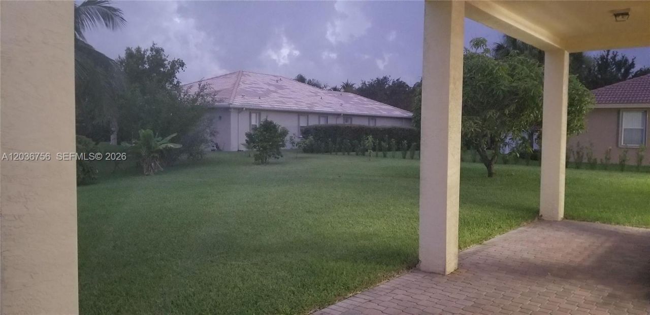 13382 Lakepointe Cir , Cooper City, FL 33330 Photo