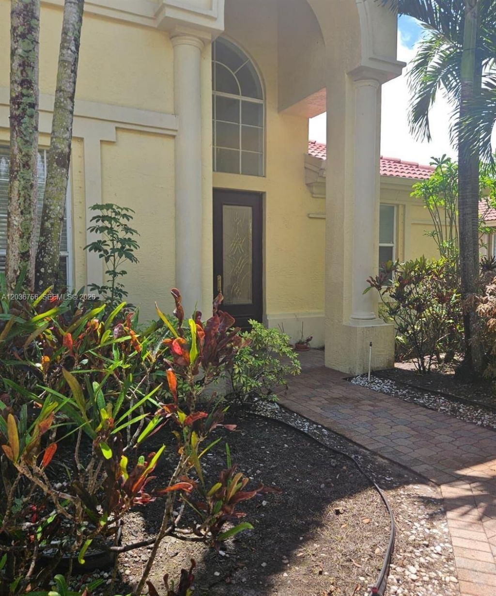 13382 Lakepointe Cir , Cooper City, FL 33330 Photo