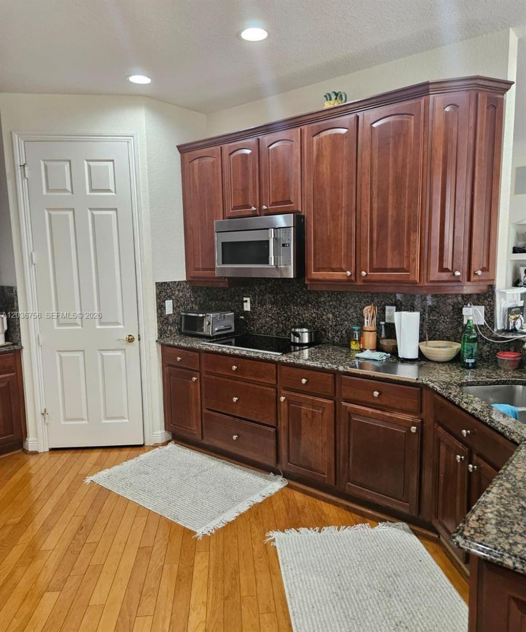 13382 Lakepointe Cir , Cooper City, FL 33330 Photo