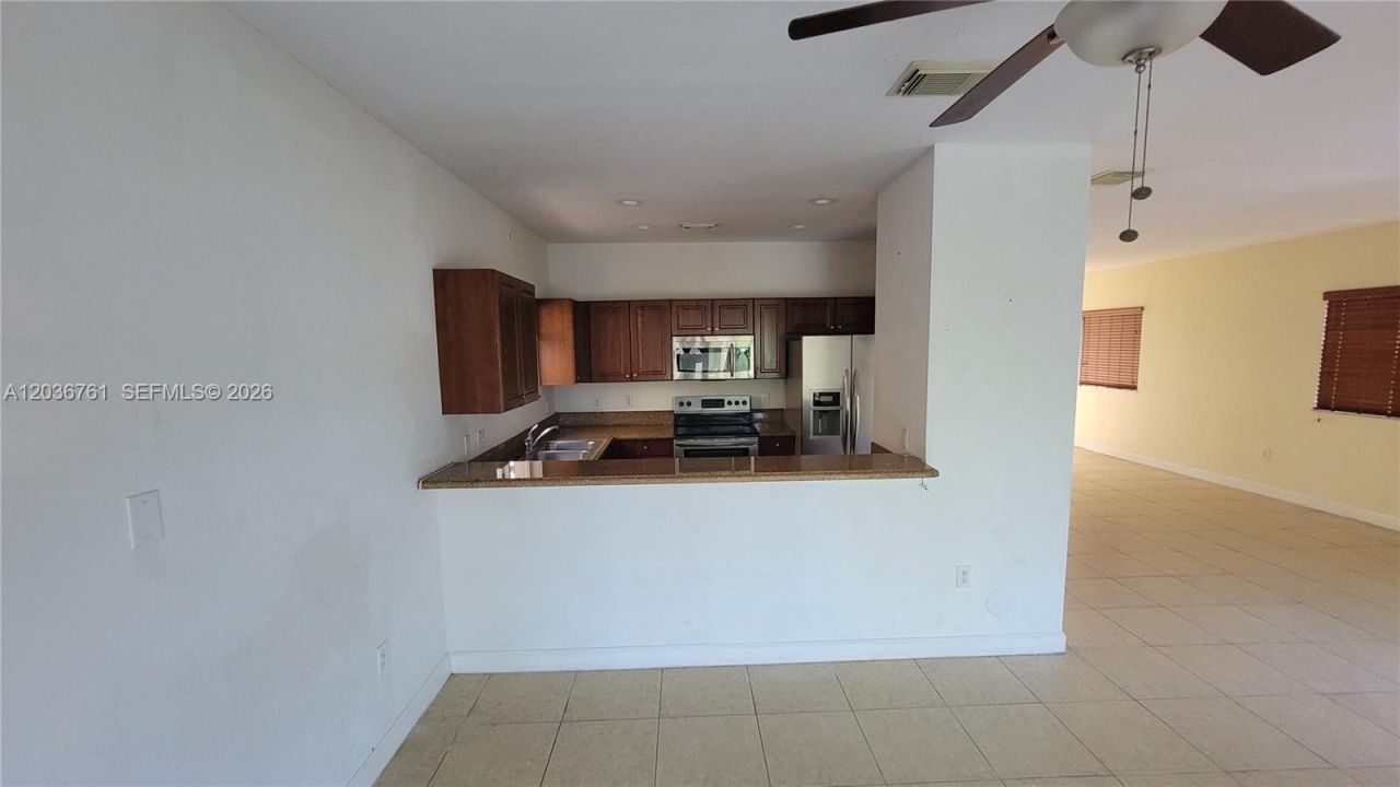 391 NE 33rd Ter , Homestead, FL 33033 Photo