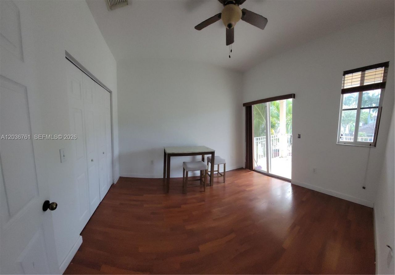 391 NE 33rd Ter , Homestead, FL 33033 Photo