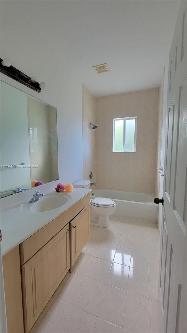 391 NE 33rd Ter , Homestead, FL 33033 Photo