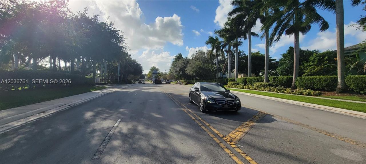 391 NE 33rd Ter , Homestead, FL 33033 Photo