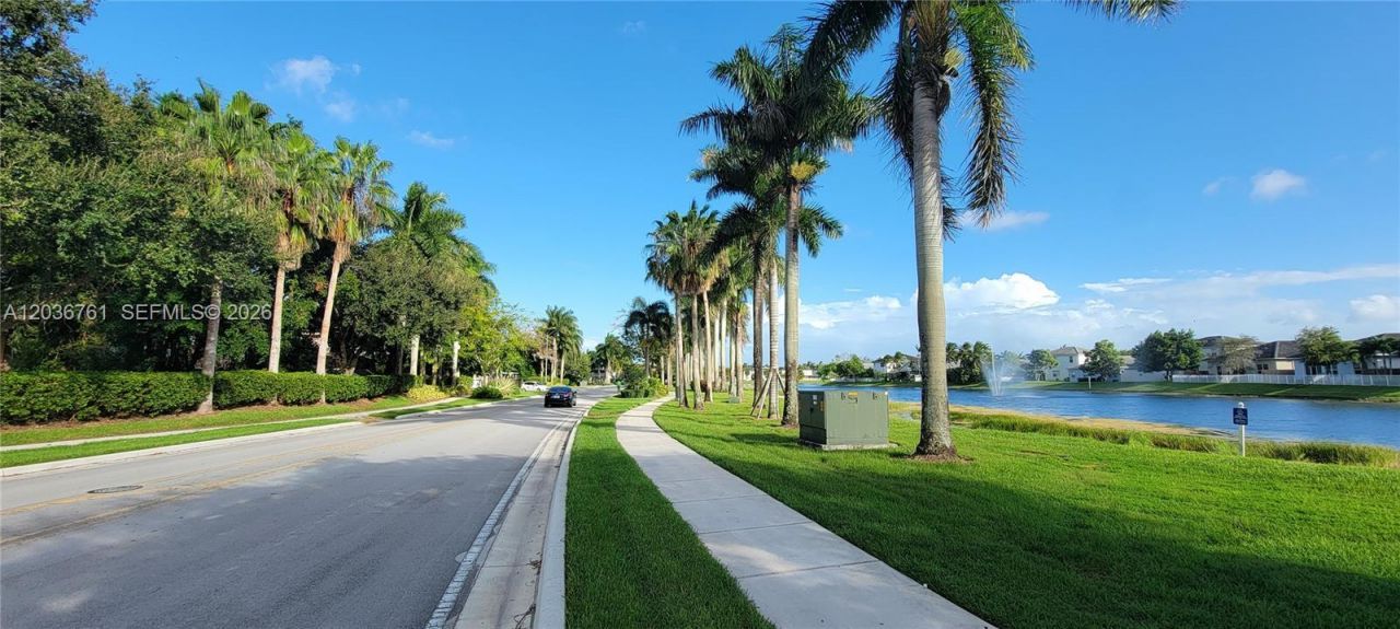 391 NE 33rd Ter , Homestead, FL 33033 Photo