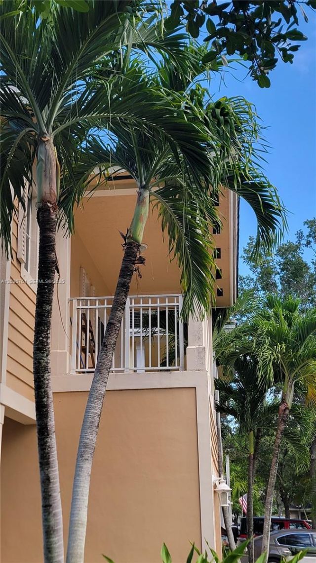 391 NE 33rd Ter , Homestead, FL 33033 Photo
