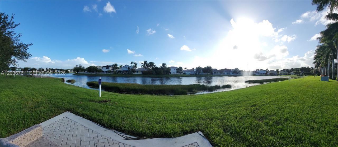 391 NE 33rd Ter , Homestead, FL 33033 Photo
