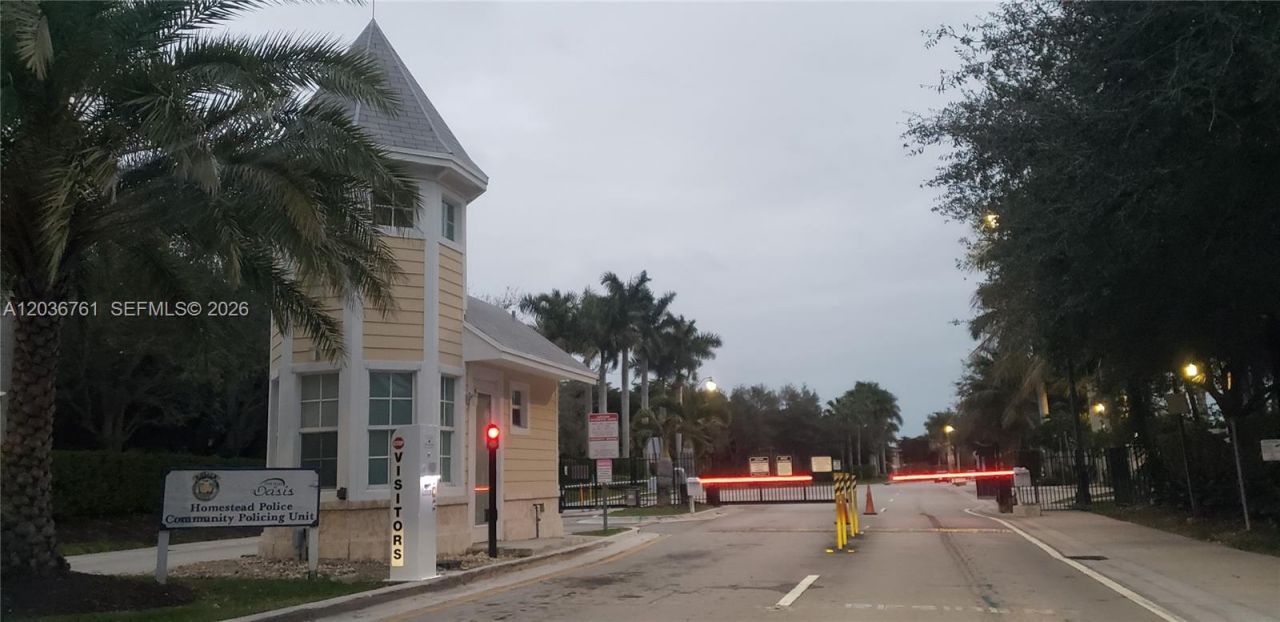 391 NE 33rd Ter , Homestead, FL 33033 Photo