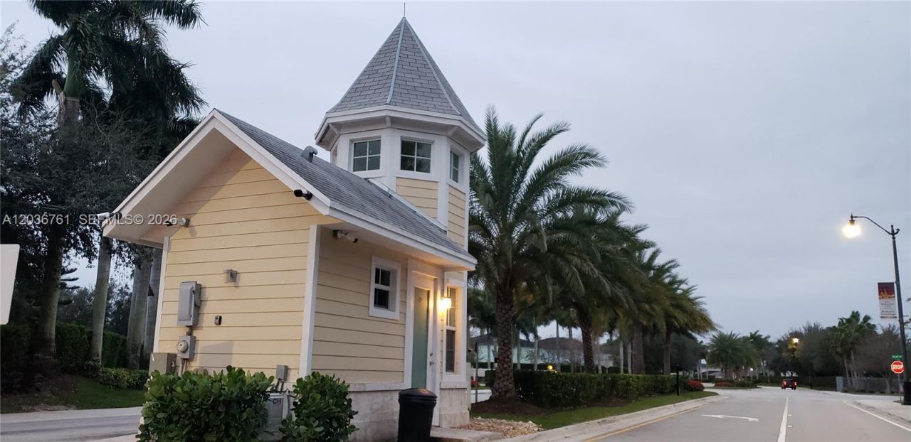391 NE 33rd Ter , Homestead, FL 33033 Photo