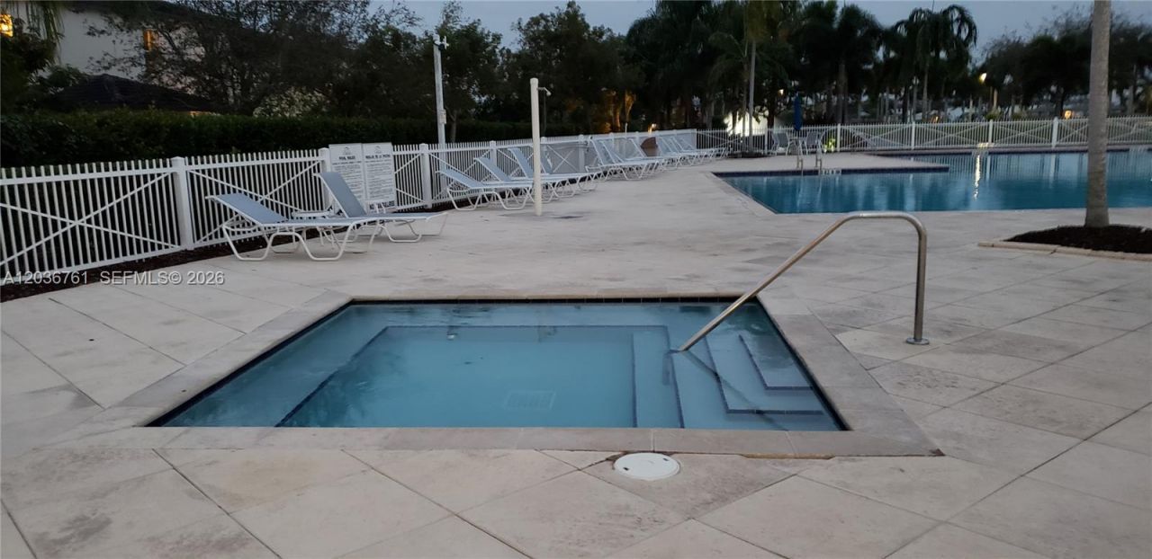 391 NE 33rd Ter , Homestead, FL 33033 Photo