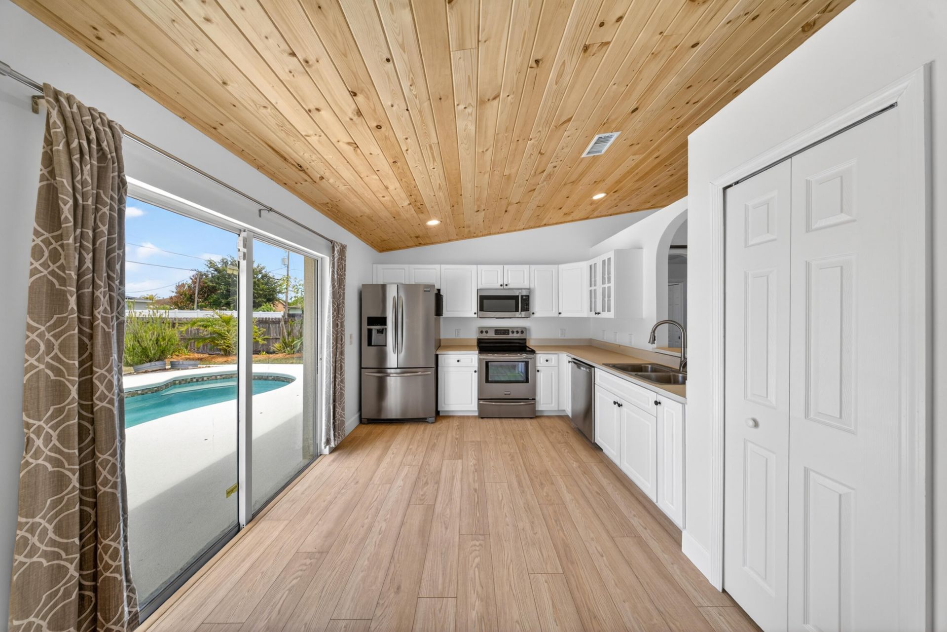 521 SW Halifax Avenue, Port Saint Lucie, FL 34953 Photo