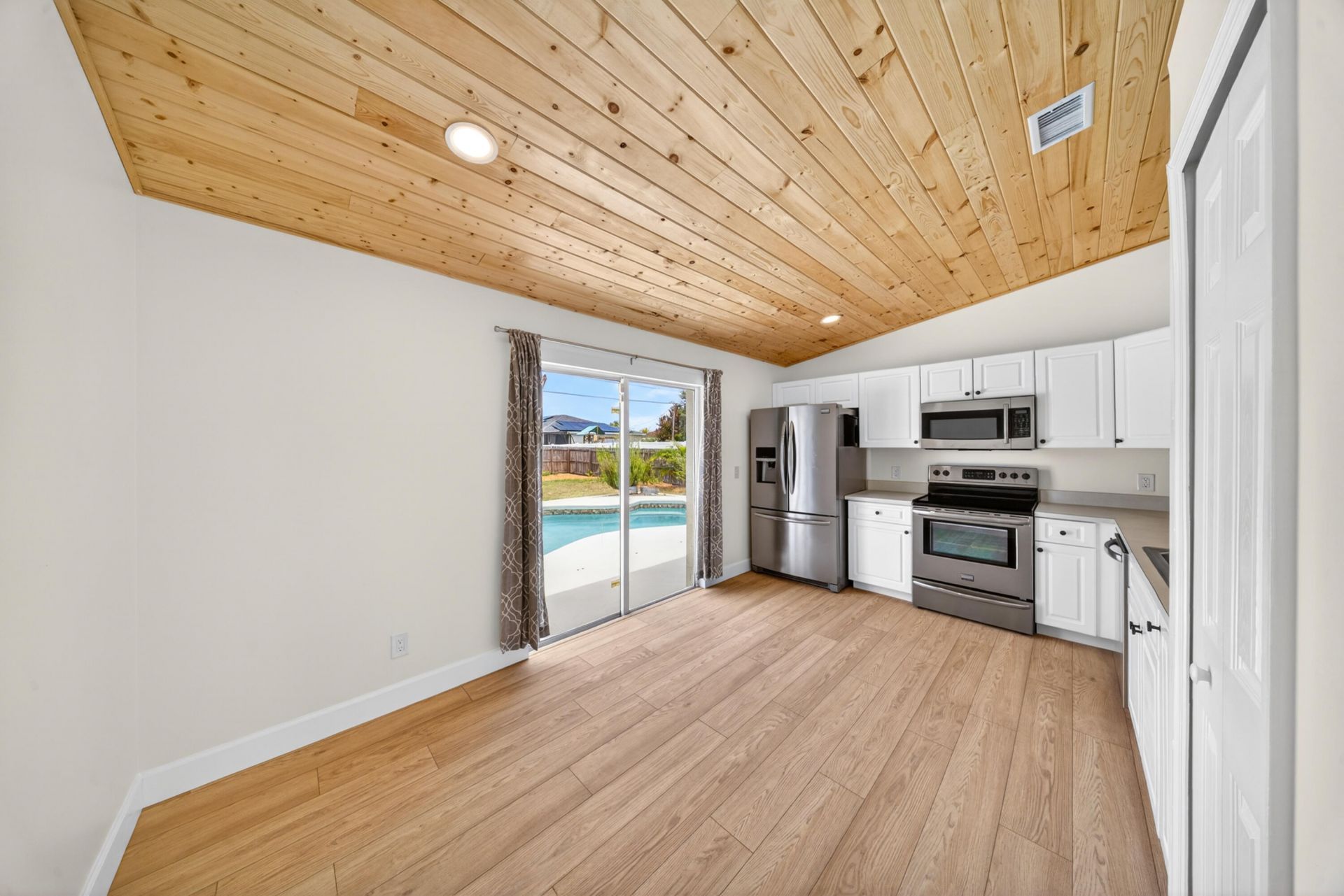 521 SW Halifax Avenue, Port Saint Lucie, FL 34953 Photo