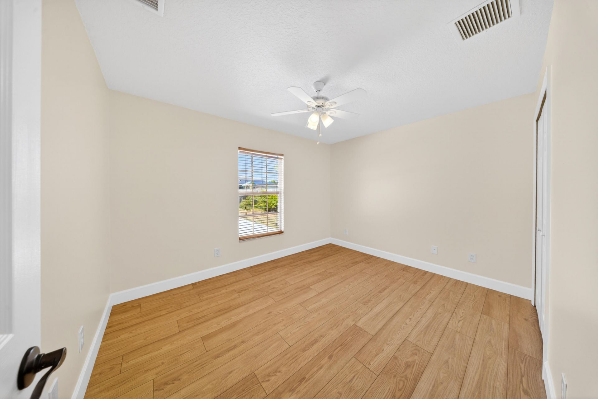521 SW Halifax Avenue, Port Saint Lucie, FL 34953 Photo
