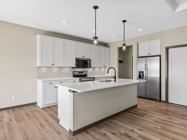 1161 Grant Way , North Liberty, IA 52317