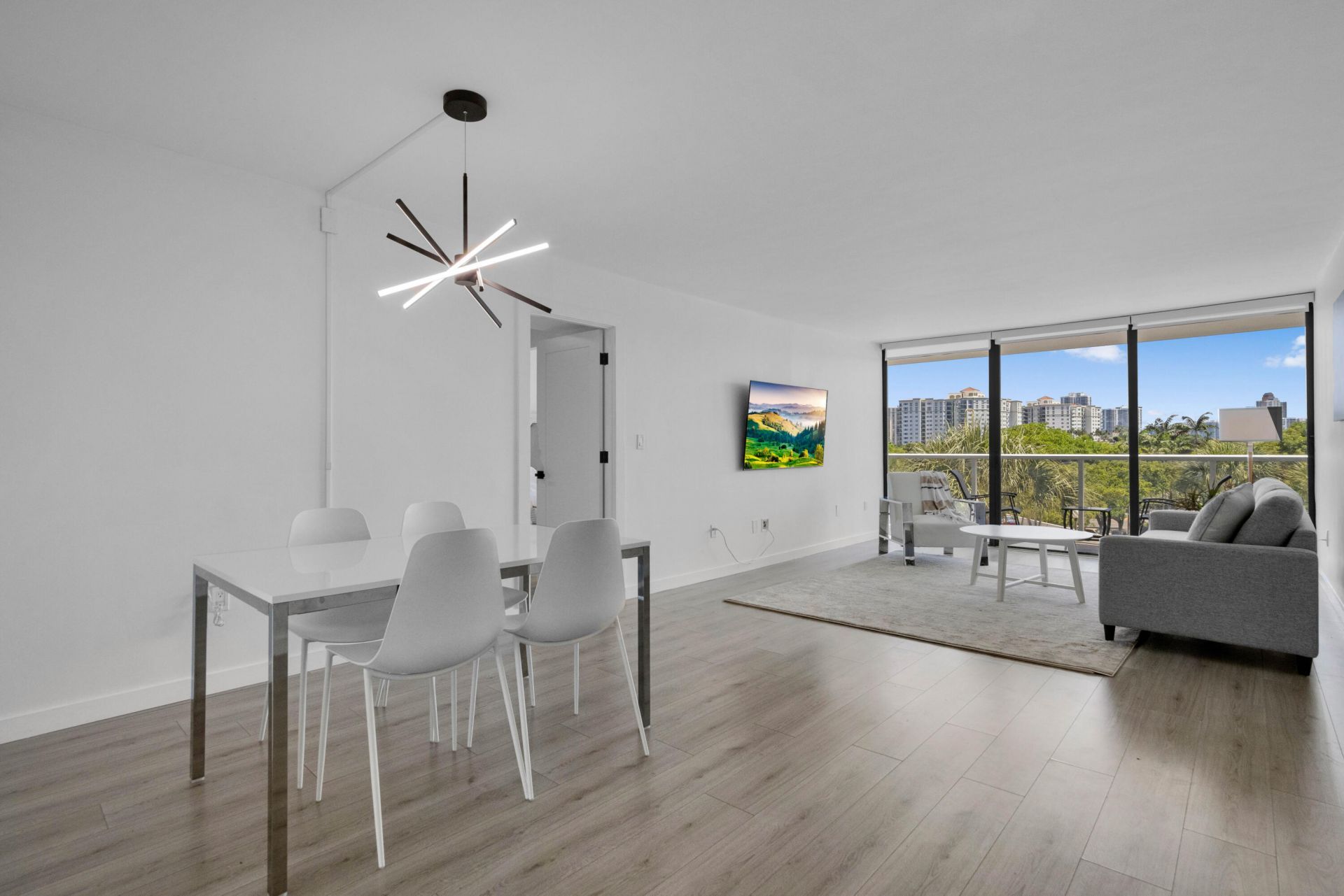 3701 N Country Club Drive, Unit 404, Aventura, FL 33180 Photo
