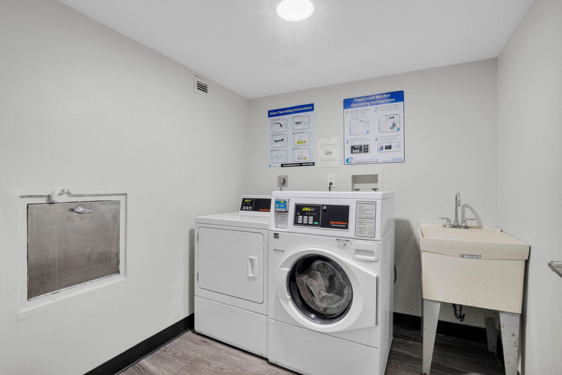 3701 N Country Club Drive, Unit 404, Aventura, FL 33180 Photo