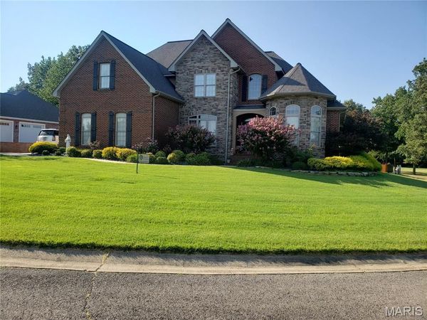 113 Whitman Street , Dexter, MO 63841