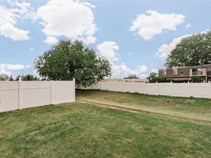 5059 Shepherds Glen, Willoughby, OH 44094 Photo 46