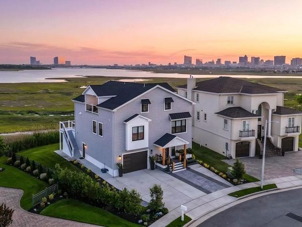 21 HART LANE, VENTNOR CITY, NJ 08406