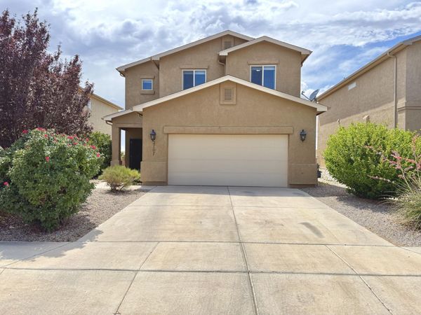2707 Full Moon Court NE, Rio Rancho, NM 87144