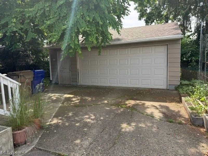 2486 8th Street , Cuyahoga Falls, OH 44221 Photo 3