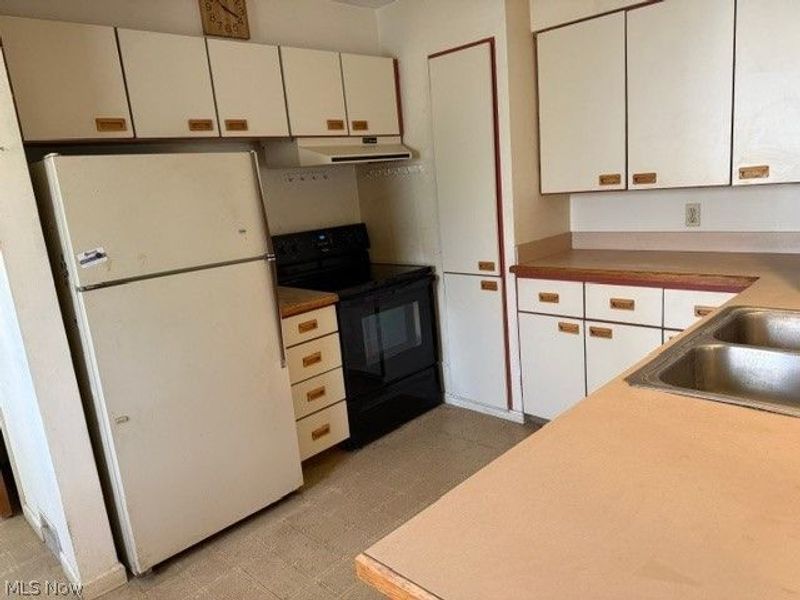 2486 8th Street , Cuyahoga Falls, OH 44221 Photo 7