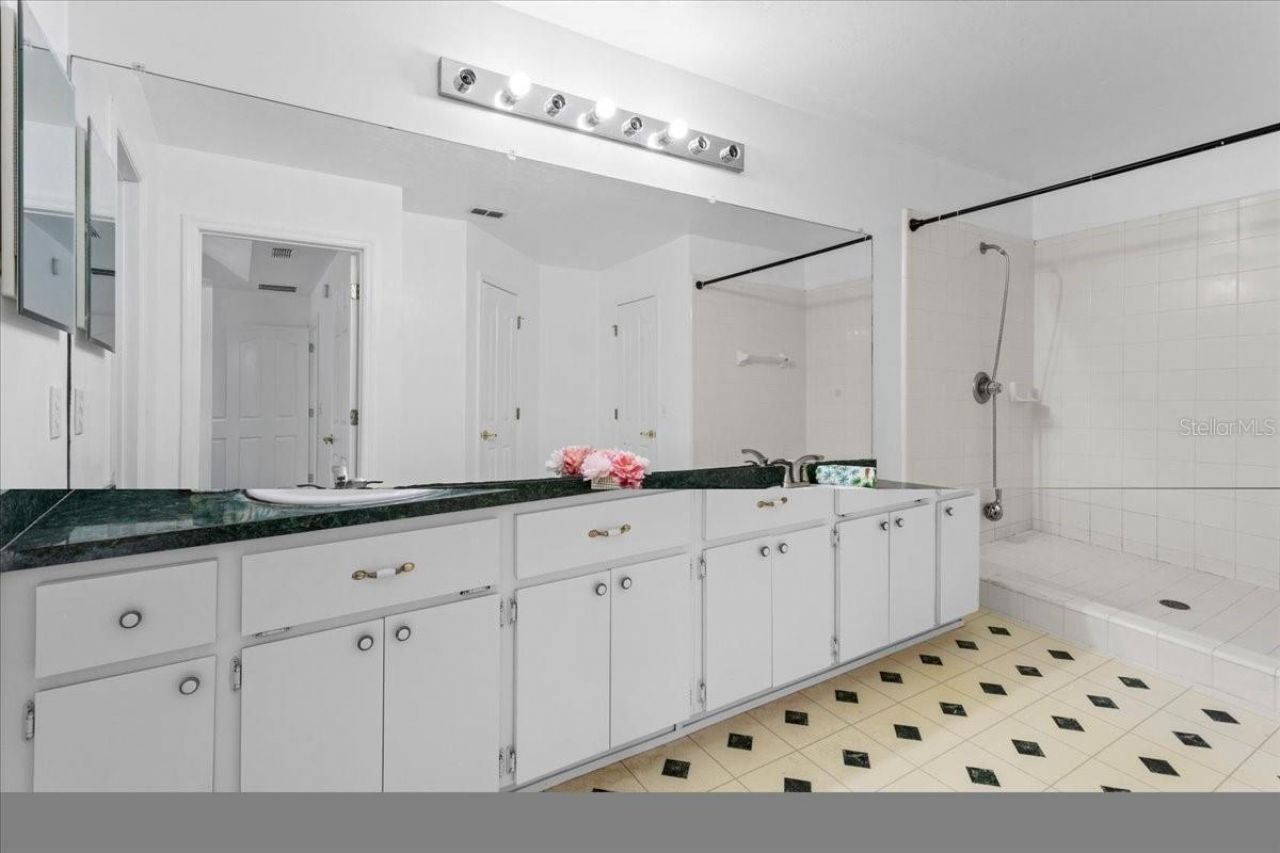 10336 NW 13th Avenue , Gainesville, FL 32606 Photo
