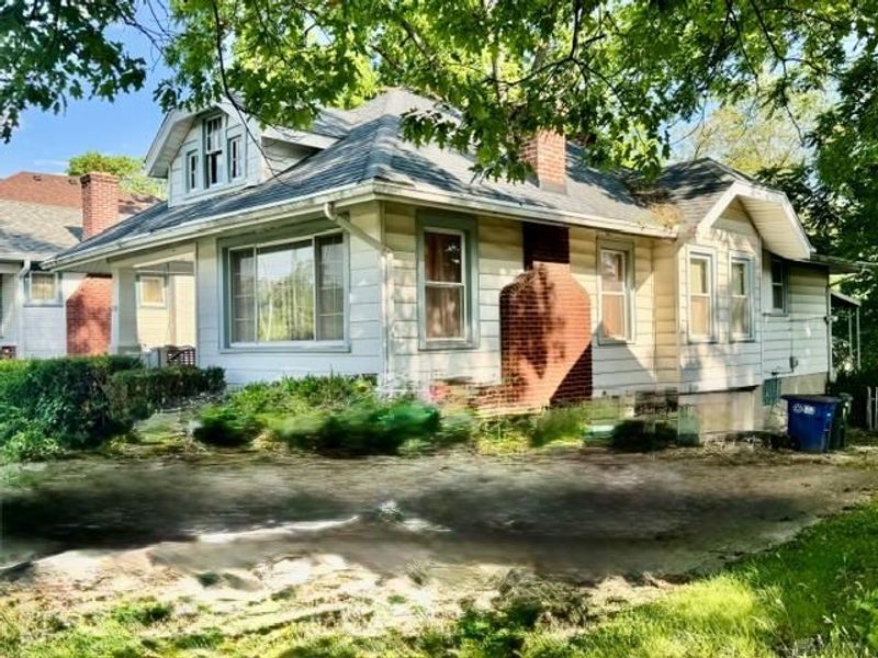 1310 W Hillcrest Avenue, Dayton, OH 45406 Photo 1