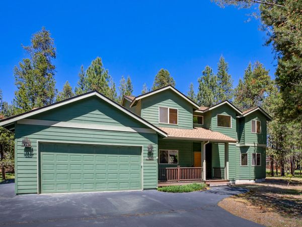 55620 Wagon Master Way, Bend, OR 97707