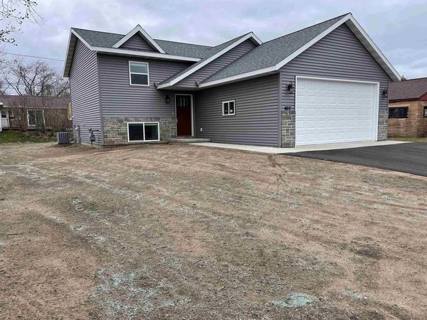 907 S 22ND AVENUE, Wausau, WI 54401