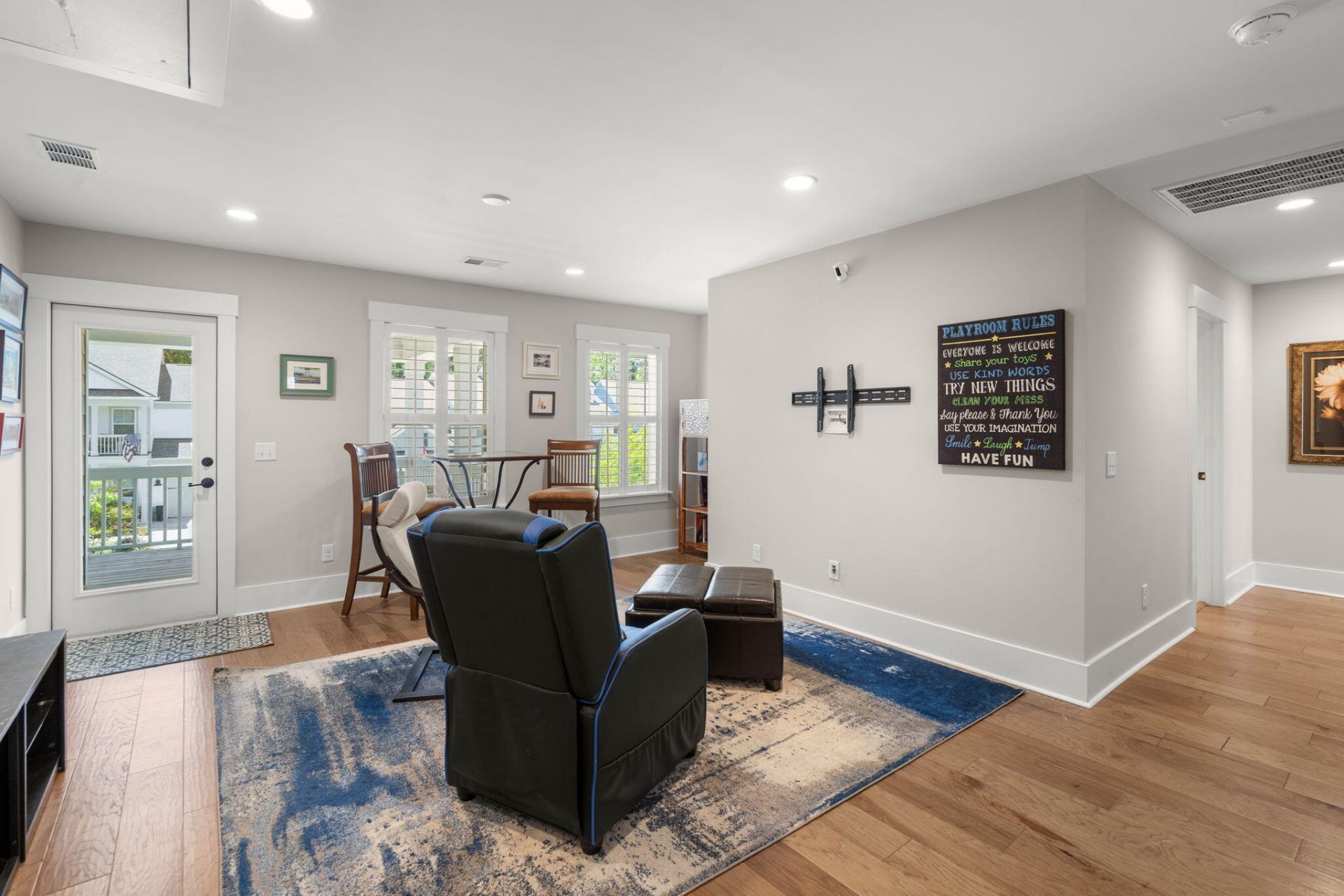 2354 Brinkley Road Photo 33