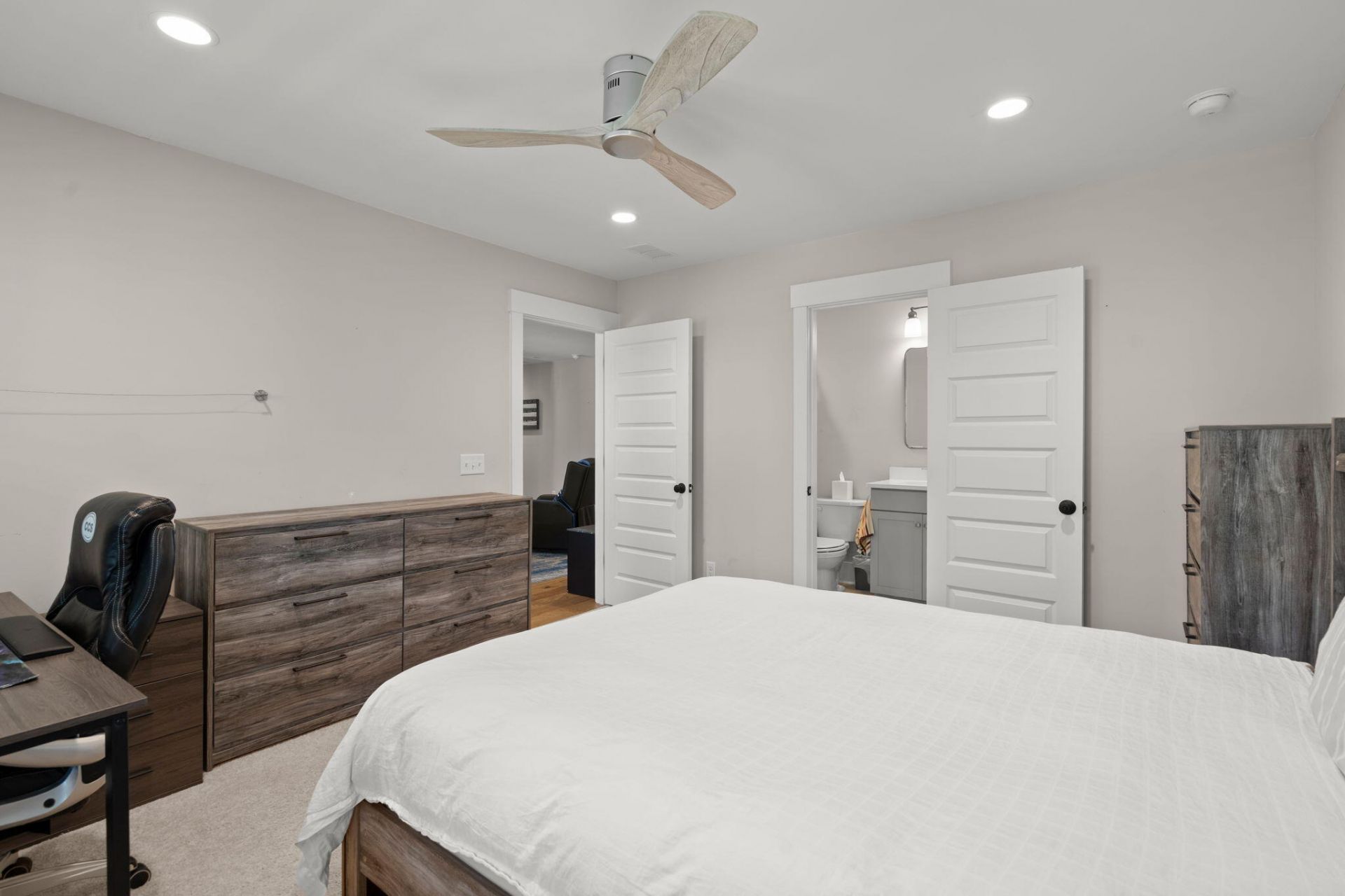 2354 Brinkley Road Photo 37