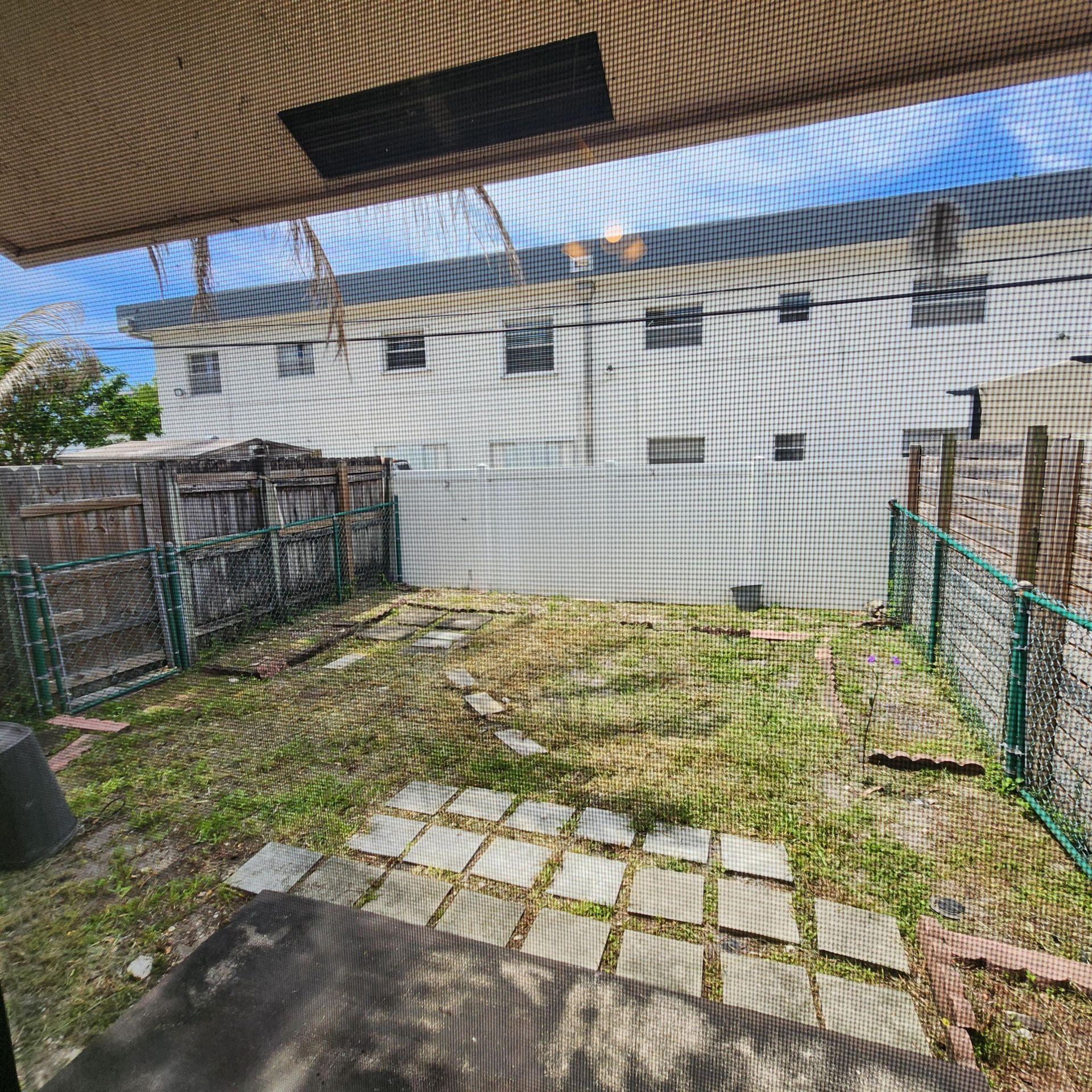 500 NE 3rd Street, Unit 109, Hallandale, FL 33009 Photo