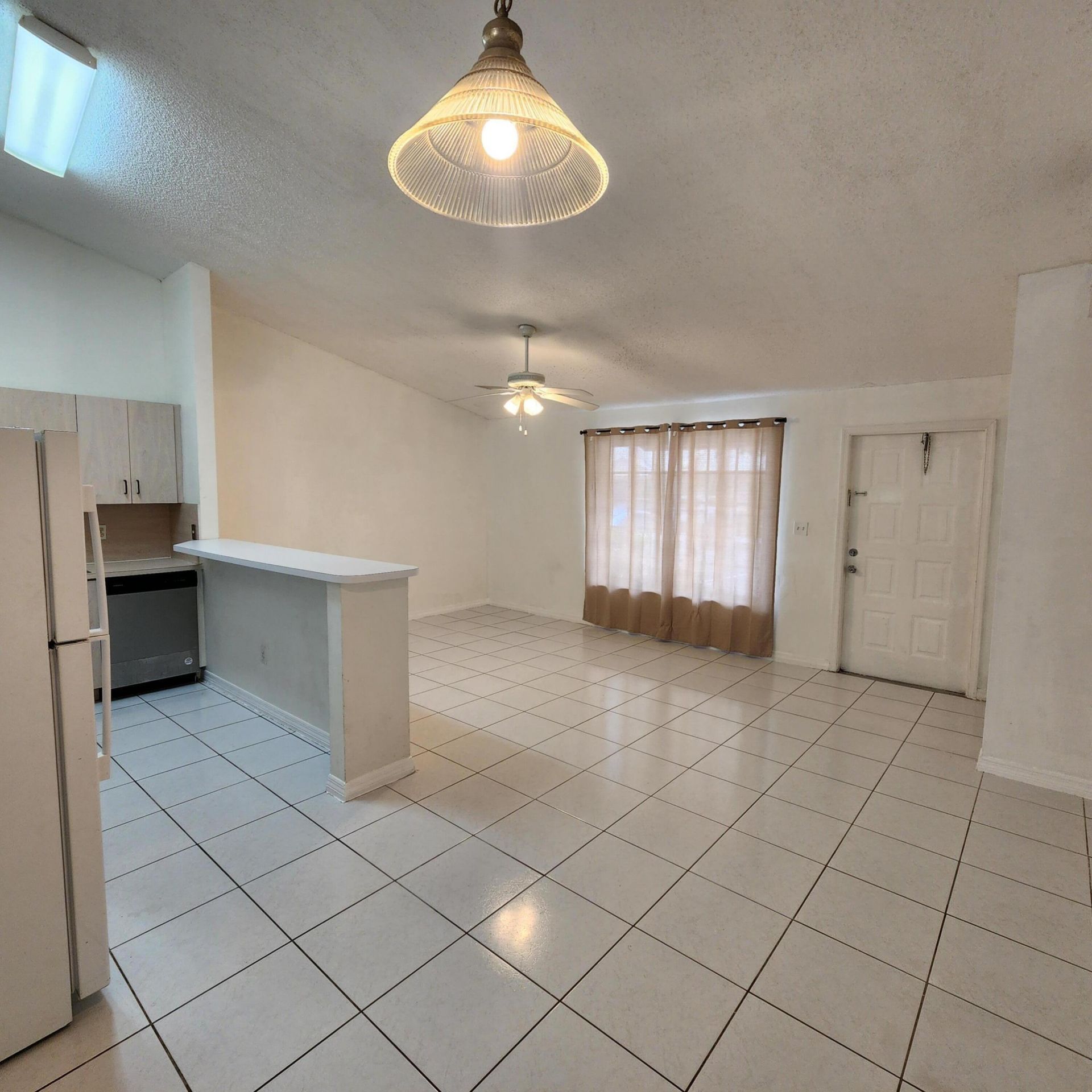 500 NE 3rd Street, Unit 109, Hallandale, FL 33009 Photo