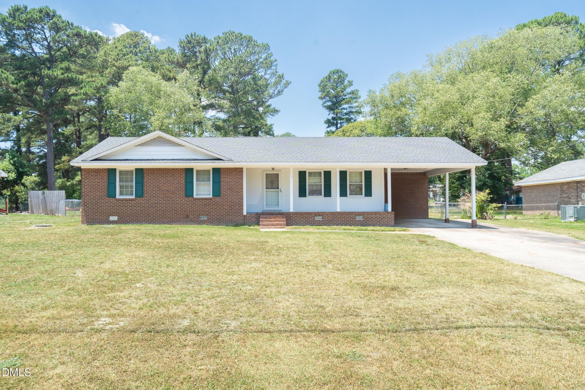 3011 Eliza Place N, Wilson, NC 27896 Main Photo
