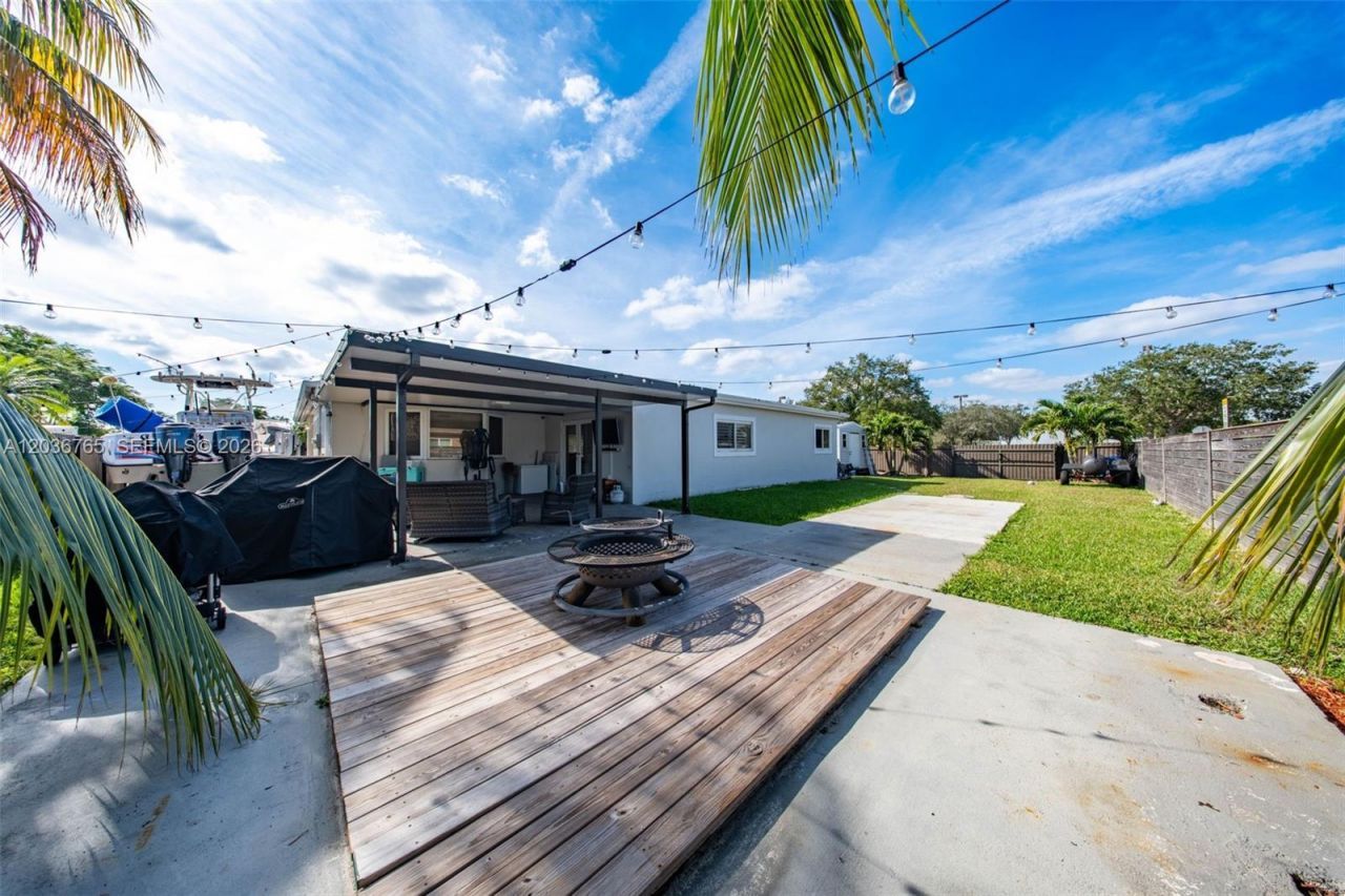 10431 SW 93rd St , Miami, FL 33176 Photo
